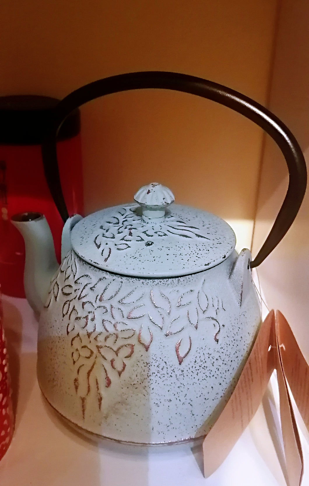 Tea pot