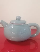 Load image into Gallery viewer, Tea pot
